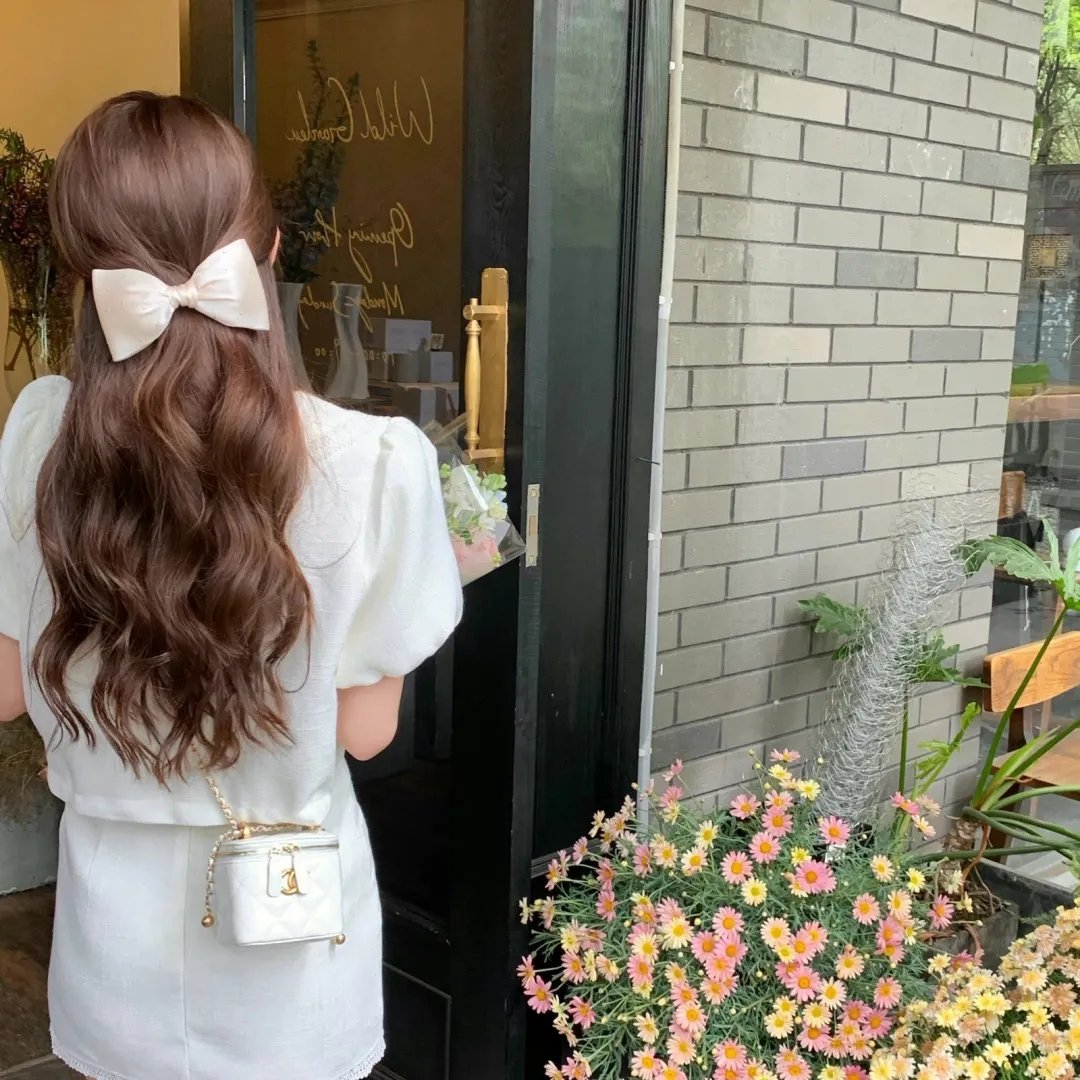 美女与怪物